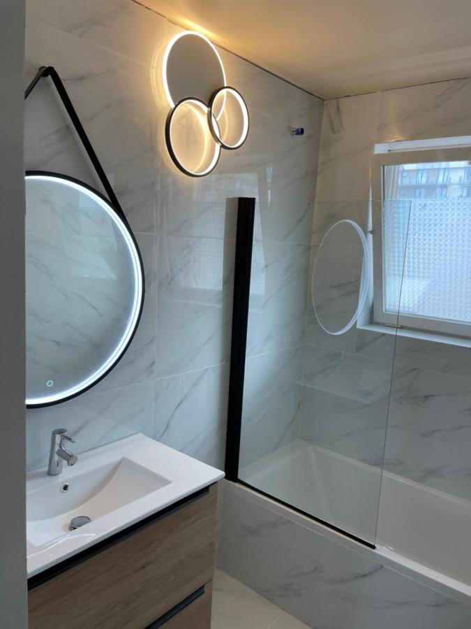 Appartement 303 Place Leopold 1Er A La Panne A 100M De La Plage Екстериор снимка